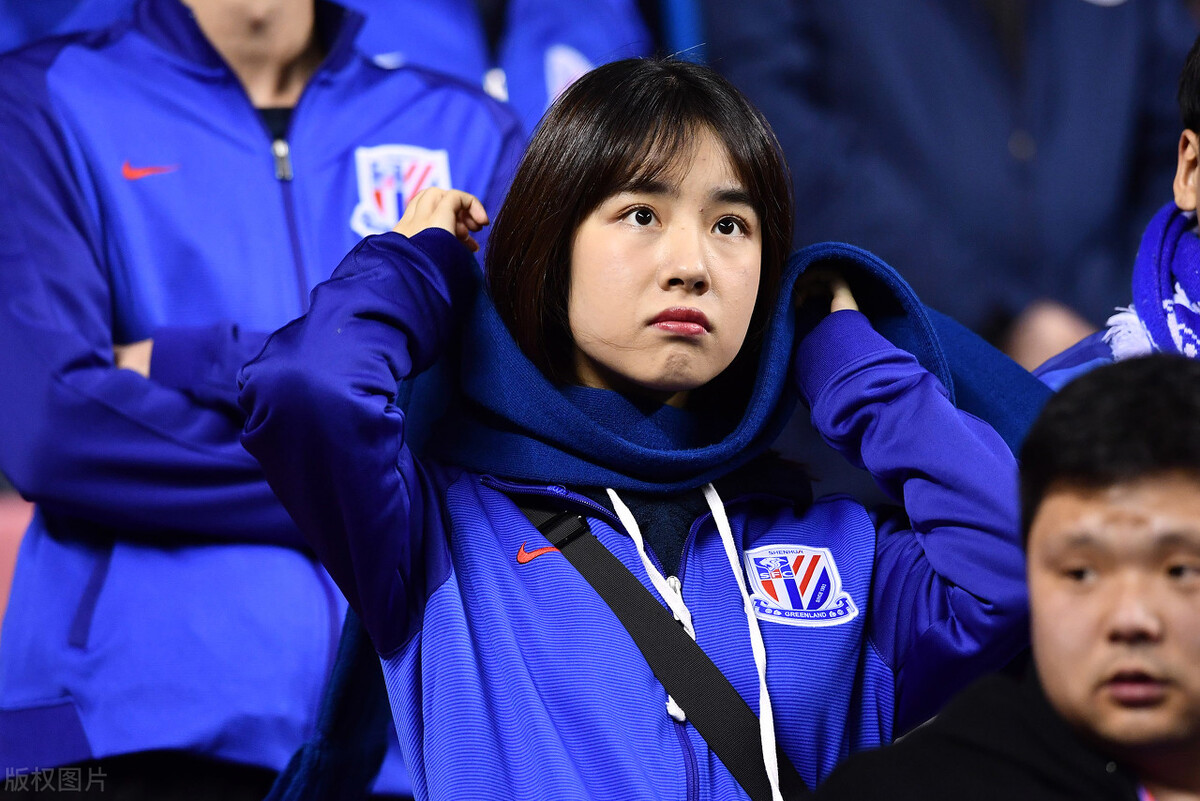 kpl电竞网站 -包含集结日上海申花调整名单以备足总杯,队长鼓劲环节打磨,气氛紧张,资深球员宣示担当的词条